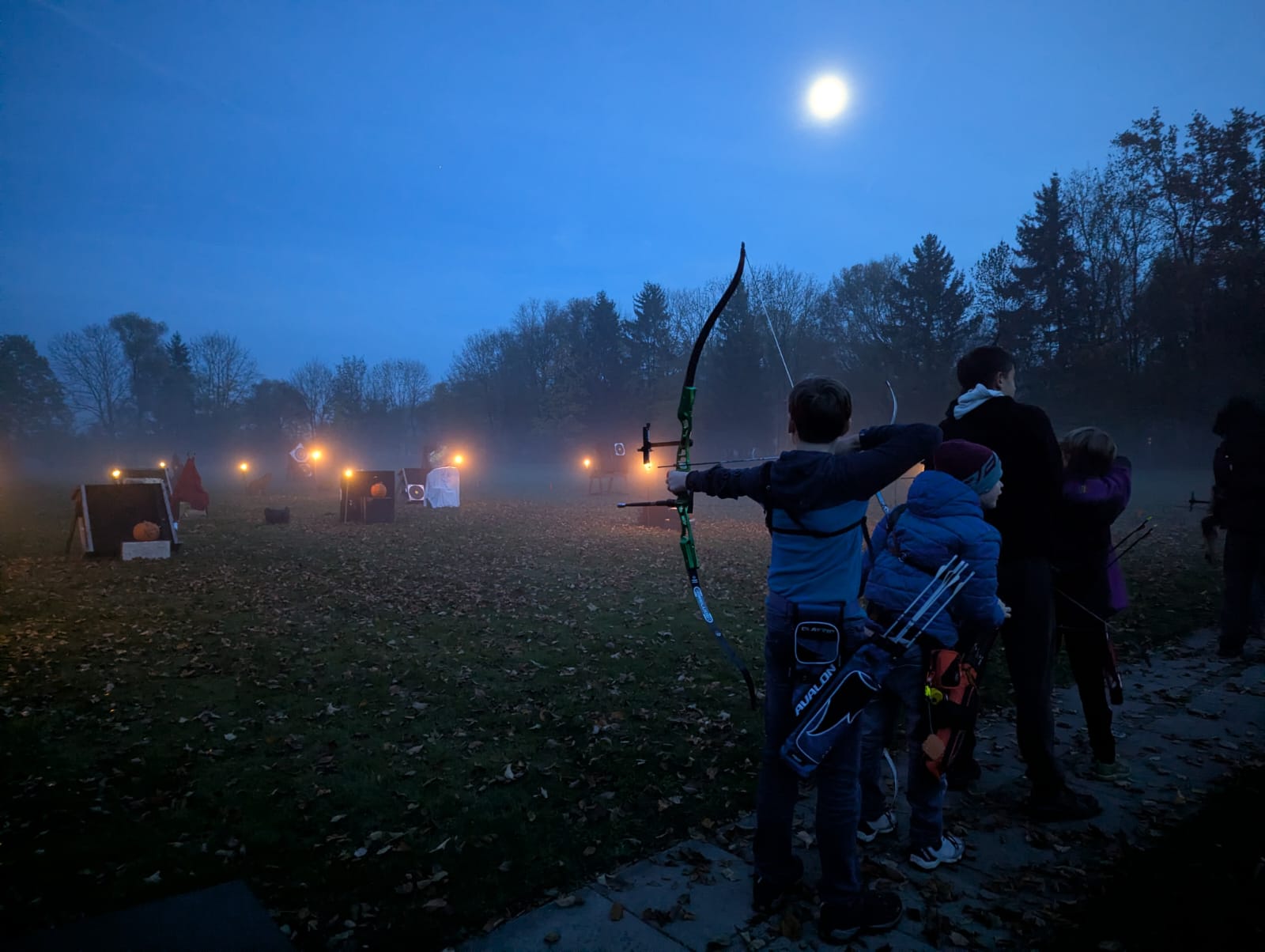 Halloween Schießen der Jugend